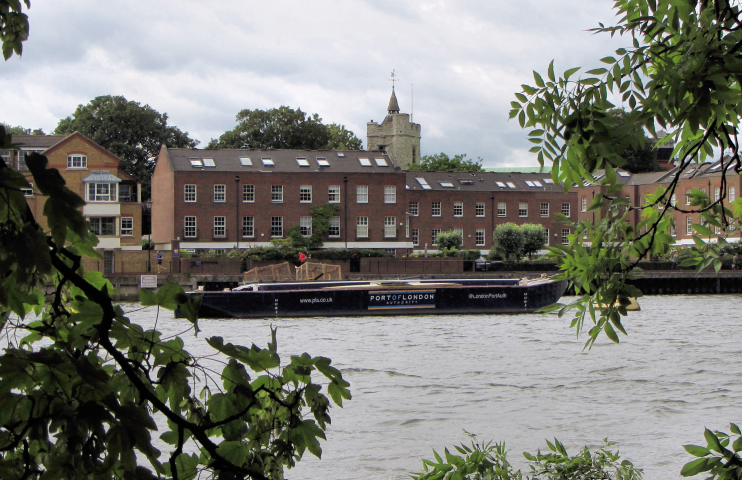 Thames-side buildings at Chiswick - geograph-4032848-by-Gareth-James