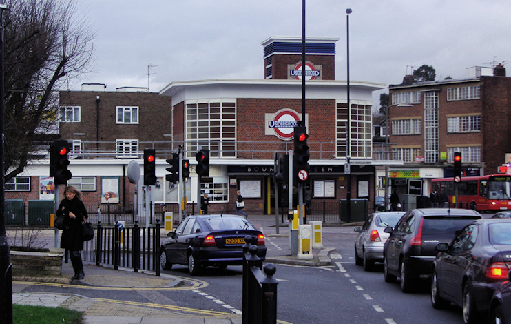 Bounds Green Tube station - geograph-2254208-by-David-Howard